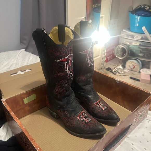 RETIRED Texas Tech Gameday boots - Picture 6 of 8